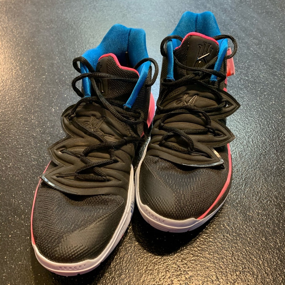 Men’s Nike Kyrie 5